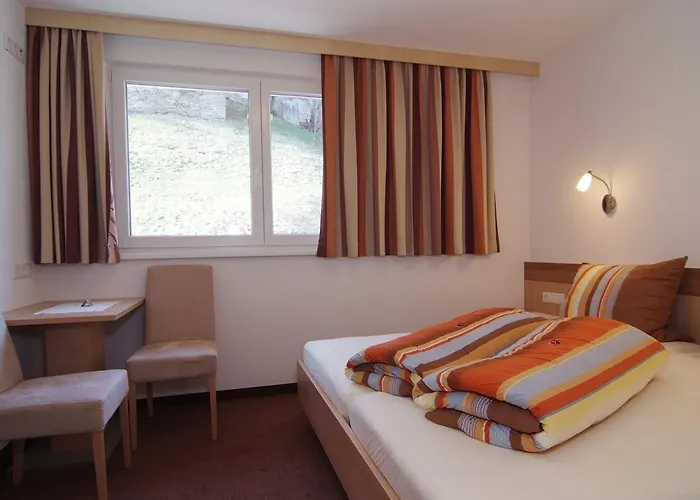 Garni Samnaun Habitación en casa particular *