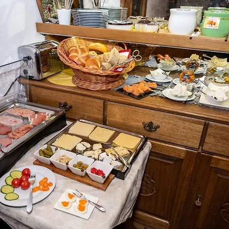 Garni Samnaun Privat bolig *